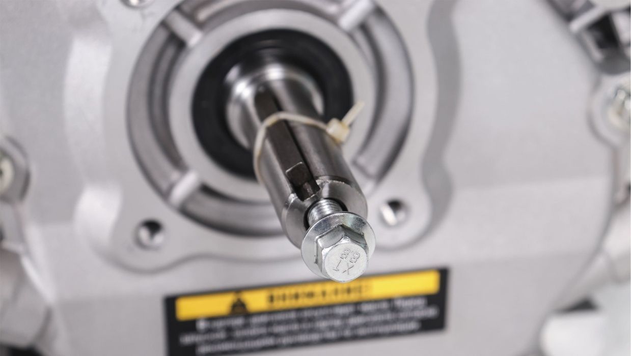 Двигатель с горизонтальным валом CHAMPION G200-1HK