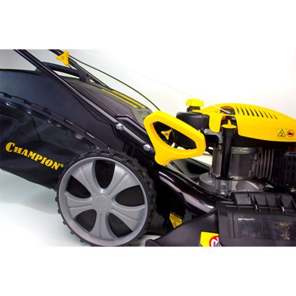 Бензиновая газонокосилка самоходная CHAMPION LM5345