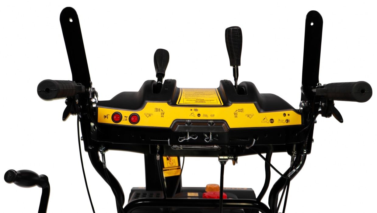 Снегоуборщик бензиновый CHAMPION STT761E