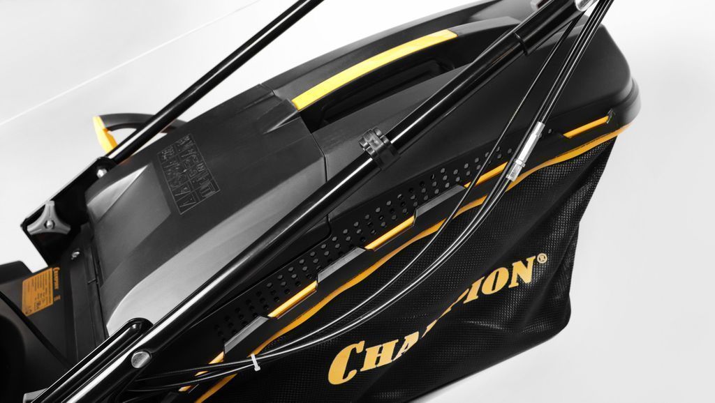 Газонокосилка бензиновая самоходная CHAMPION LMZ5130/1