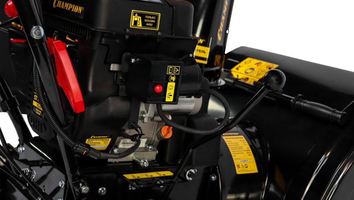 Снегоуборщик бензиновый CHAMPION STT761E