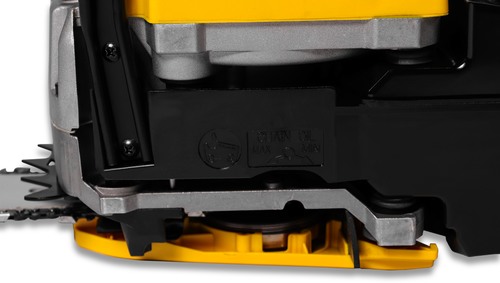 Бензиновая цепная пила CHAMPION 246-15"