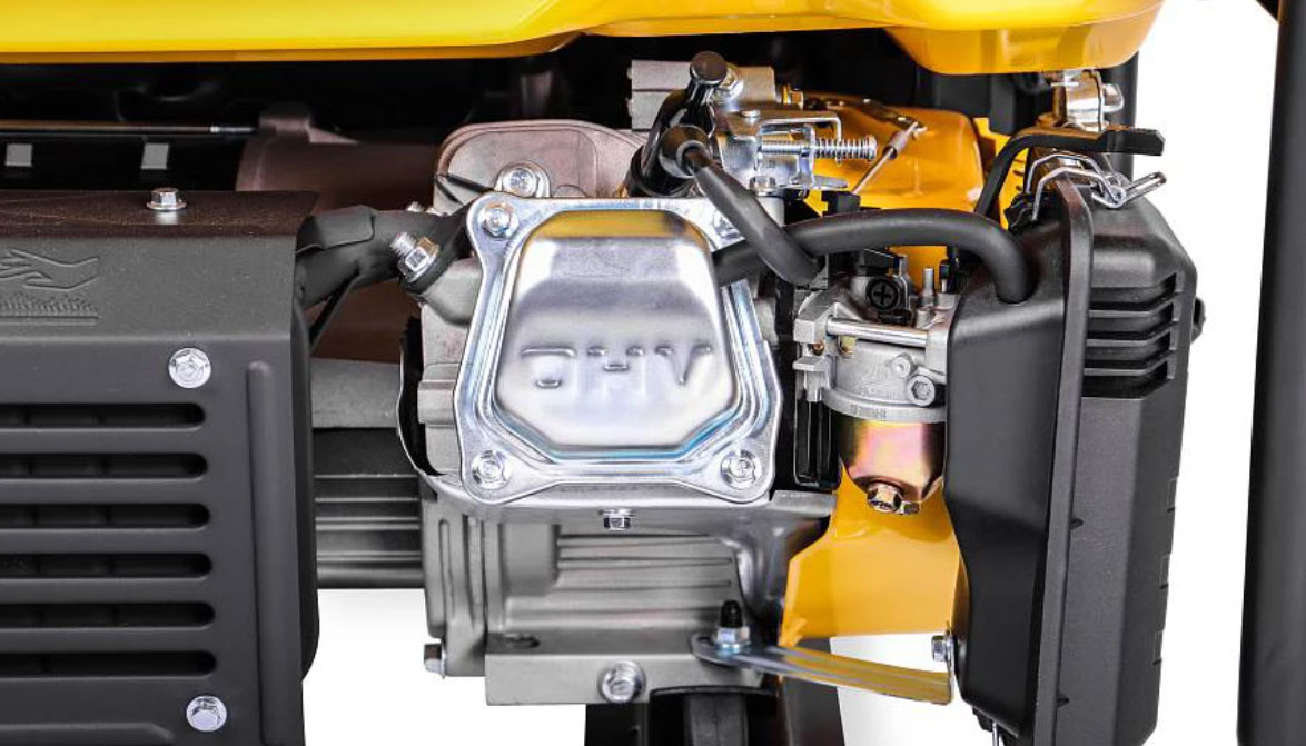 Бензиновый генератор CHAMPION GG3200