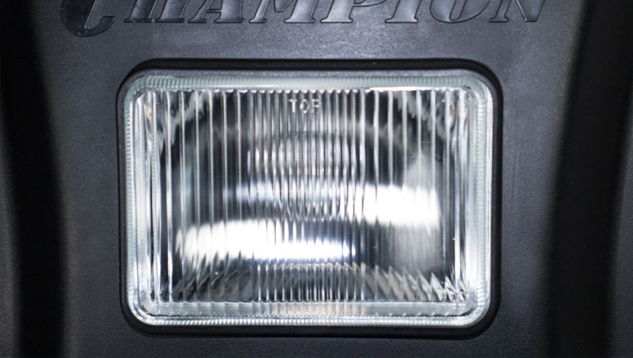 Снегоуборщик бензиновый CHAMPION ST762E