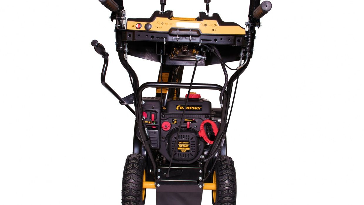 Снегоуборщик бензиновый CHAMPION ST761E