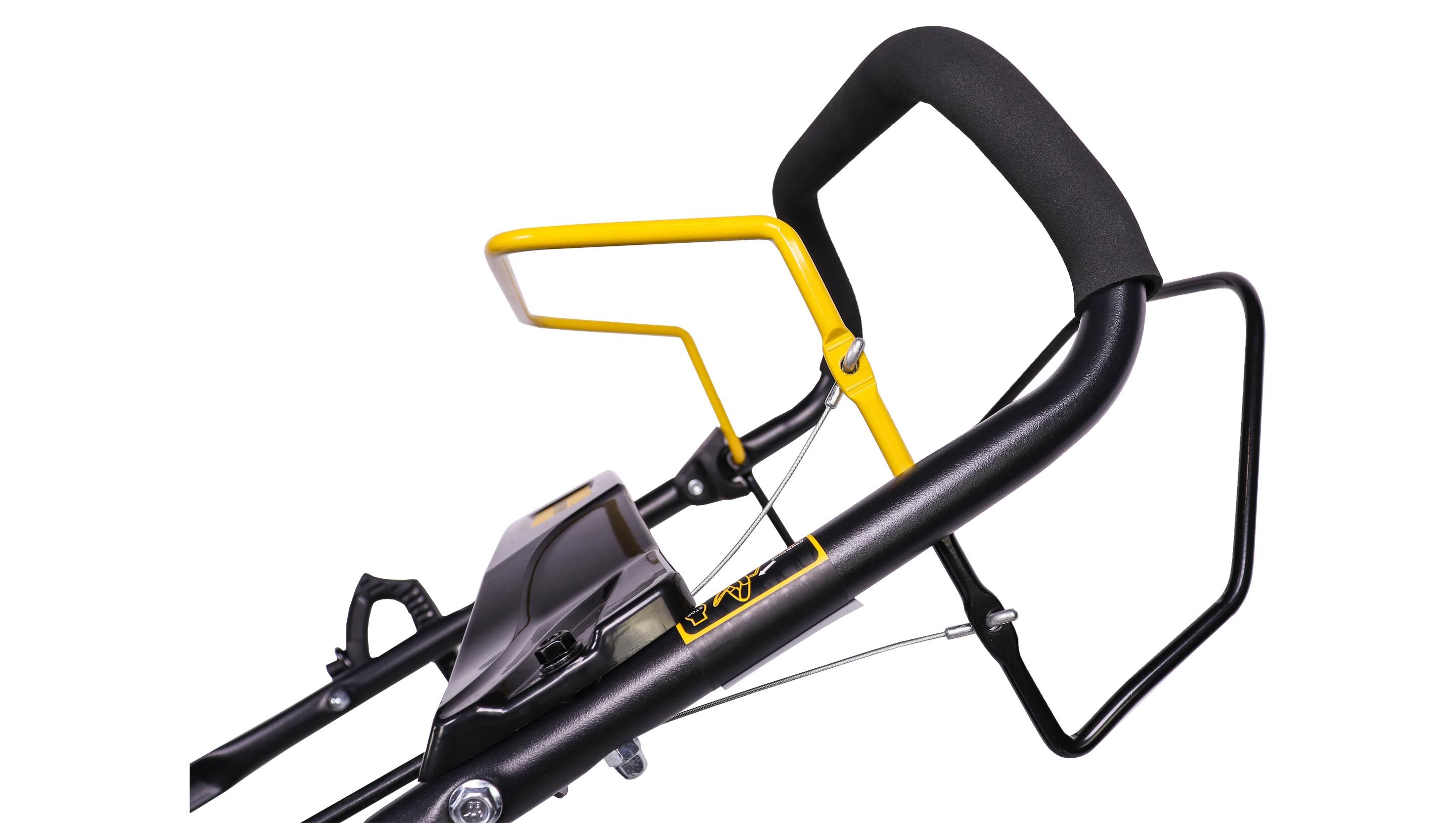 Бензиновая газонокосилка самоходная CHAMPION LM4627